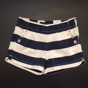 Tommy Hilfiger little girls striped shorts